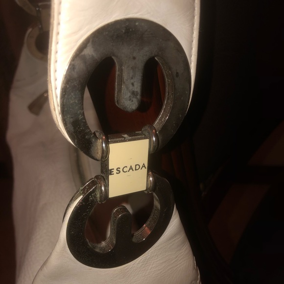 BUNDLE 2 HANDBAGS ESCADA & Salvatore Ferragamo - Picture 5 of 15